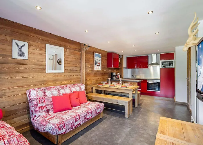 Chaleureux Proche Pistes, Parking Inclus, 6 Couchages - Fr-1-563-93 * Courchevel