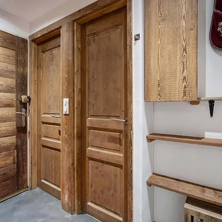 Chaleureux Proche Pistes, Parking Inclus, 6 Couchages - Fr-1-563-93 Daire *